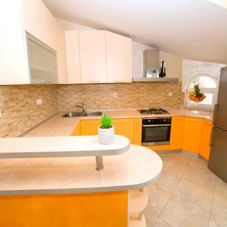 Bella Vista-heated Pool, Bbq, Panoramic View Near Split