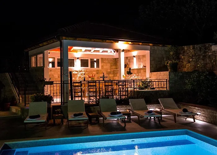 Villa Bella Vista-heated Pool, Bbq, Panoramic View Near Split