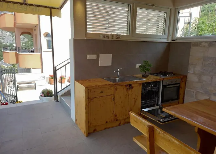 Villa Bella Vista-heated Pool, Bbq, Panoramic View Near Split *