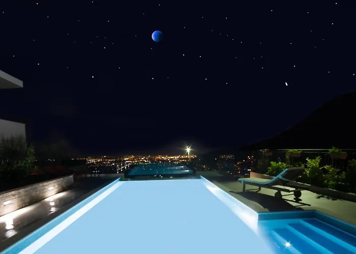 Bella Vista-heated Pool, Bbq, Panoramic View Near Split Klis
