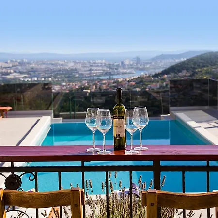 Villa Bella Vista-heated Pool, Bbq, Panoramic View Near Split
