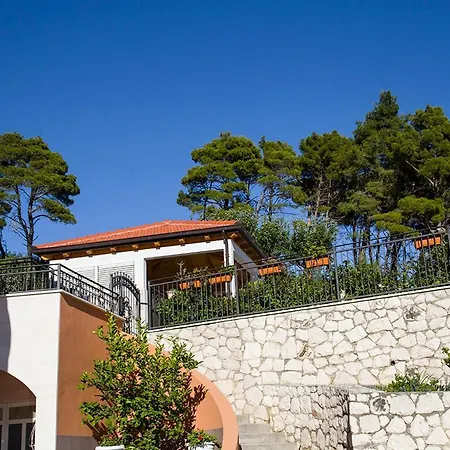 Bella Vista-heated Pool, Bbq, Panoramic View Near Split Villa