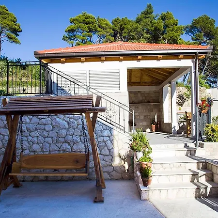 Bella Vista-heated Pool, Bbq, Panoramic View Near Split Villa