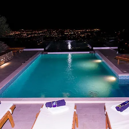 Bella Vista-heated Pool, Bbq, Panoramic View Near Split