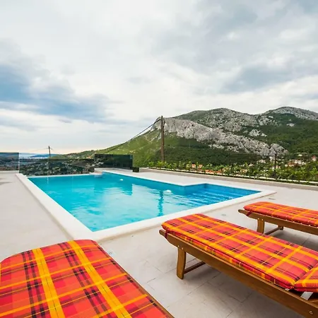 Bella Vista-heated Pool, Bbq, Panoramic View Near Split Klis