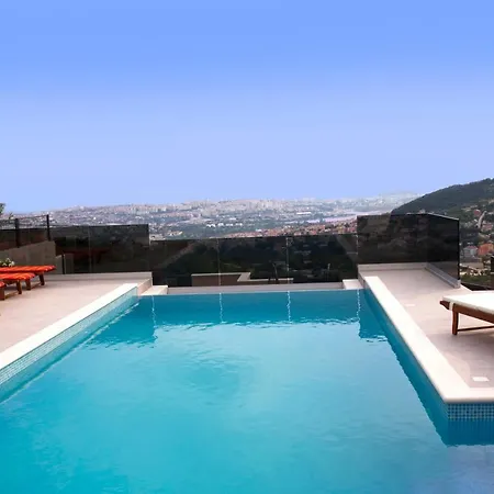 Bella Vista-heated Pool, Bbq, Panoramic View Near Split *